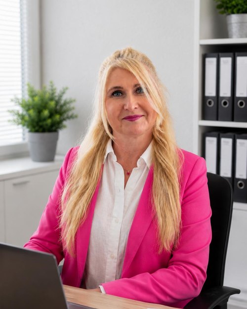 Svetlana Krüger, Steuerfachangestellte bei Büro Recklies in Hannover